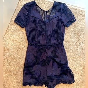 Adelyn Rae size small